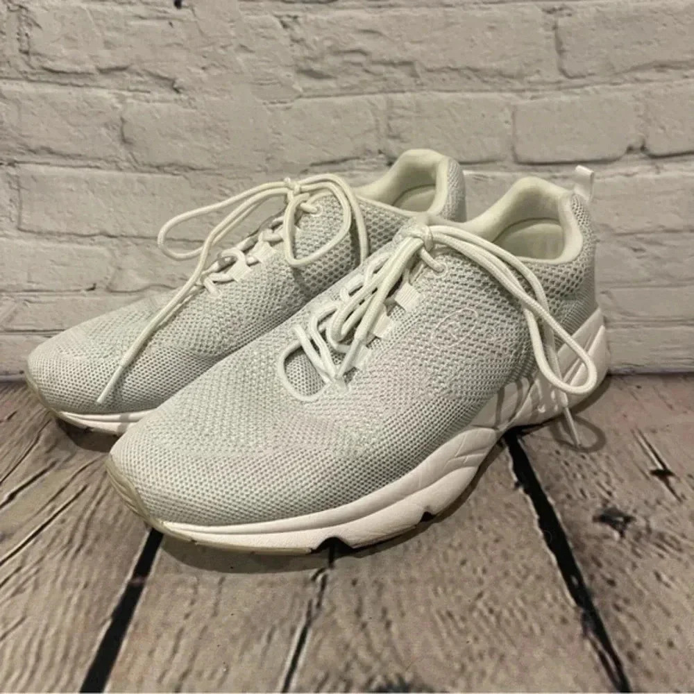 Propet Stability Fly Womens Walking Shoes White Size 8